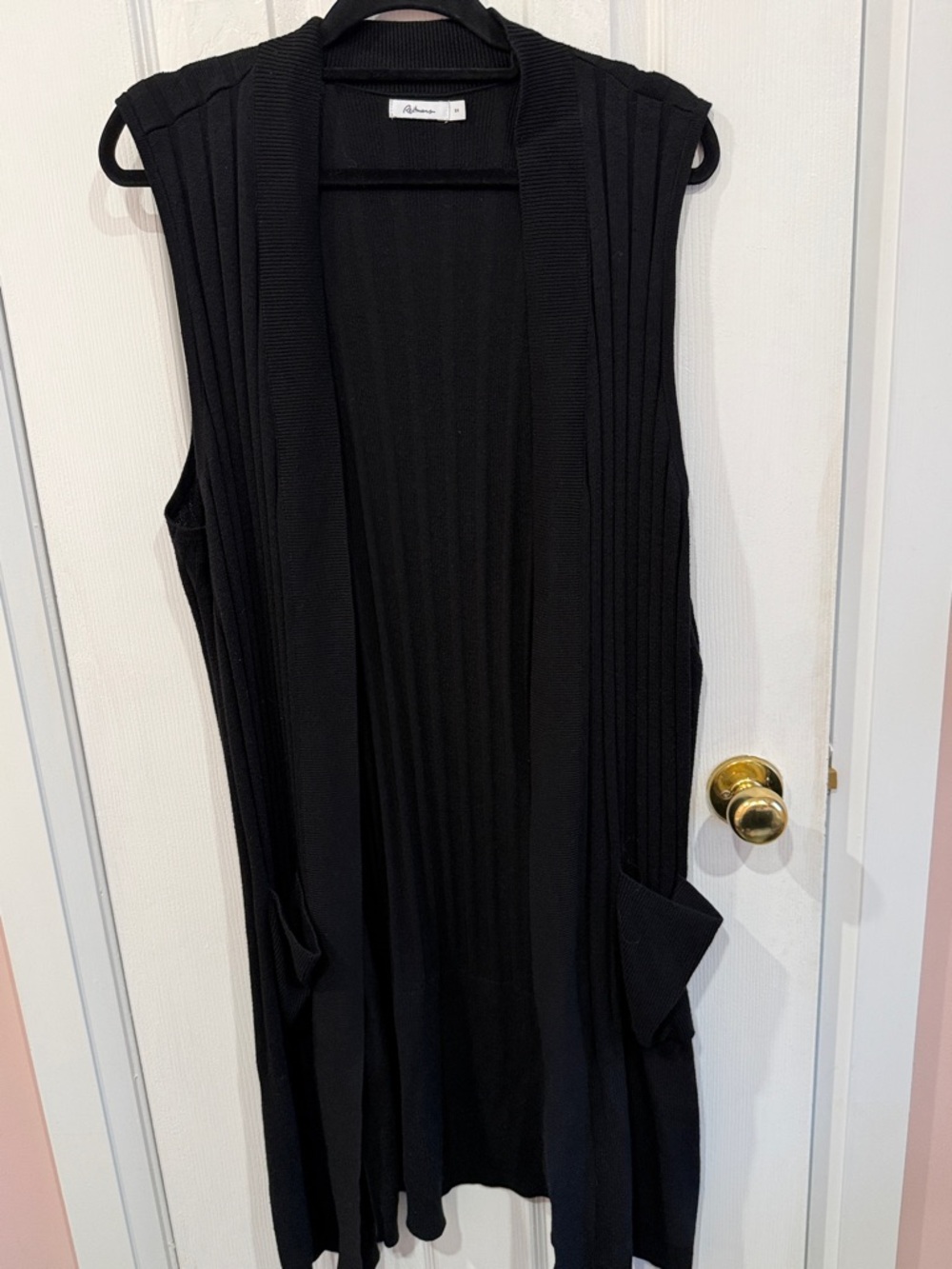 Reitmans Black Ribbed Open-Front Vest